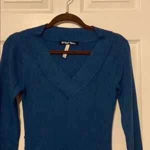 Women’s Planet Gold Long Sleeve Dress.